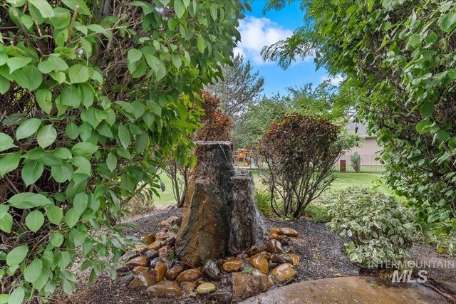 2283 W Stansbury Dr, Eagle, ID 83616