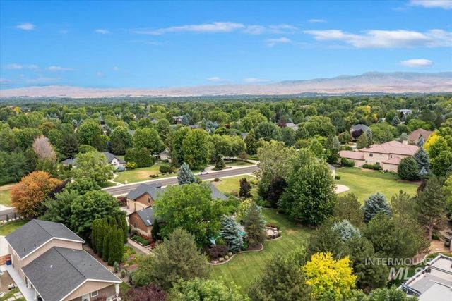 2283 W Stansbury Dr, Eagle, ID 83616