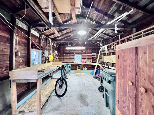 9 Daniel Street, Norwich, CT 06360