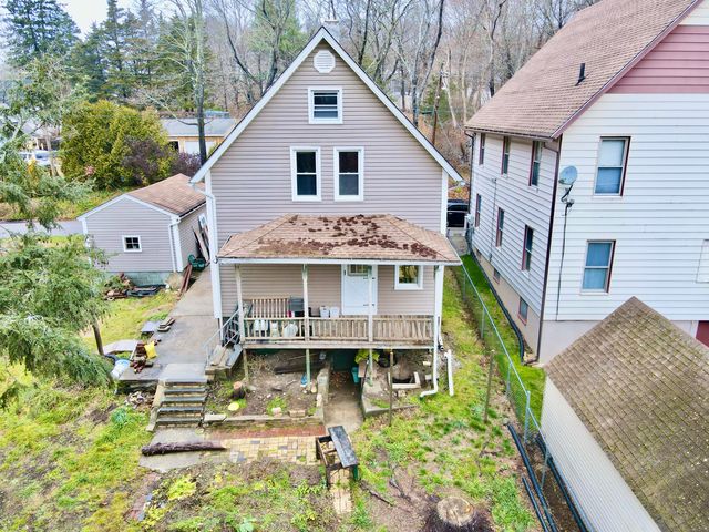 9 Daniel Street, Norwich, CT 06360