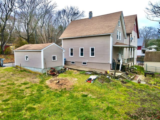 9 Daniel Street, Norwich, CT 06360