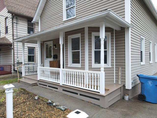 9 Daniel Street, Norwich, CT 06360