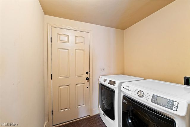 3249 Dove, Warren, OH 44481