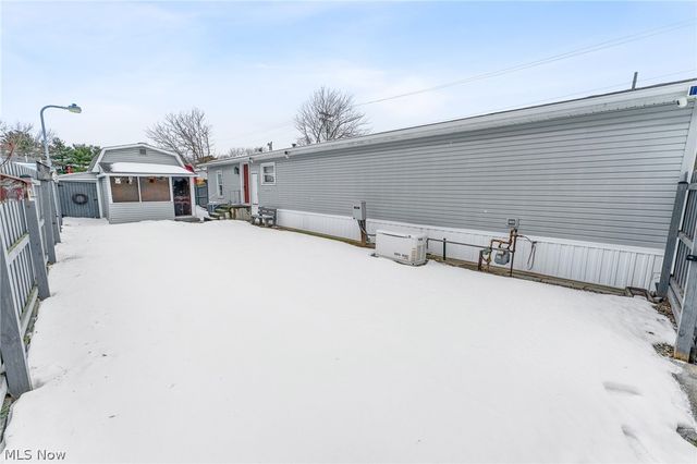 3249 Dove, Warren, OH 44481