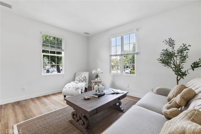 46 Arborside, Irvine, CA 92603