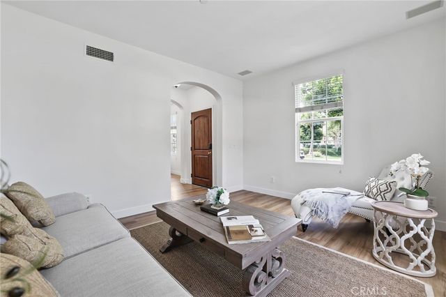 46 Arborside, Irvine, CA 92603