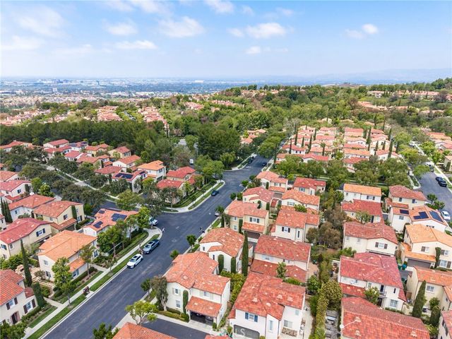 46 Arborside, Irvine, CA 92603