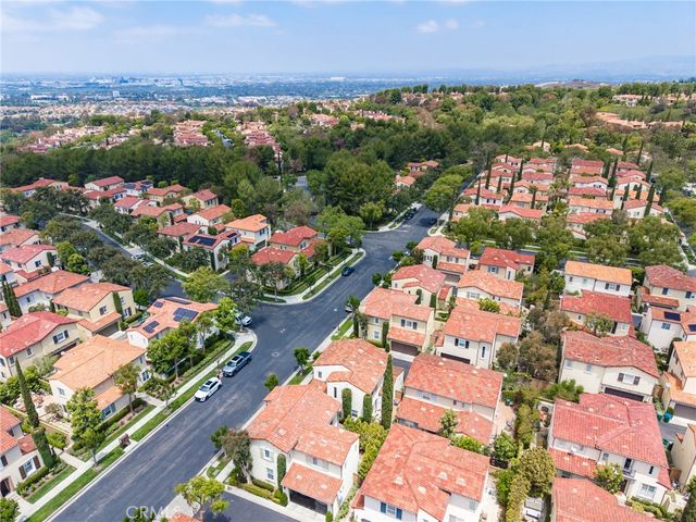 46 Arborside, Irvine, CA 92603