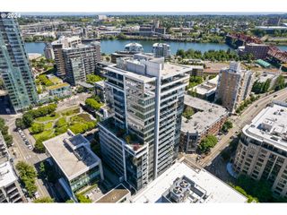 1001 Nw LOVEJOY St 390, Portland, OR 97209