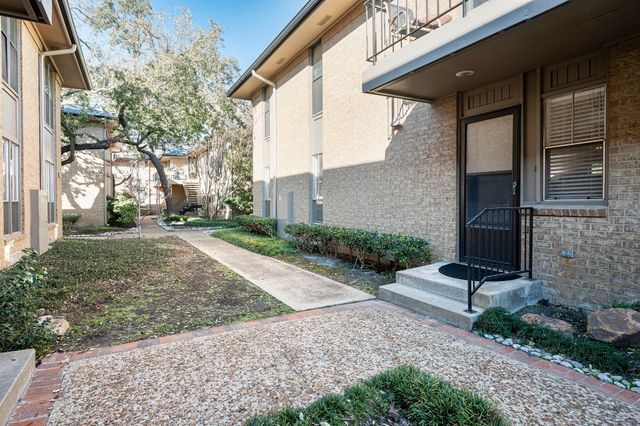 10757 Villager Road B, Dallas, TX 75230