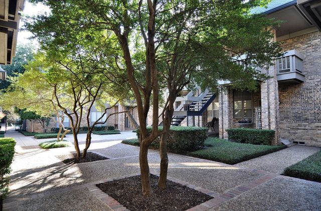 10757 Villager Road B, Dallas, TX 75230