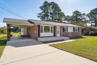 149 Fairview Village Road, Dunn, NC 28334