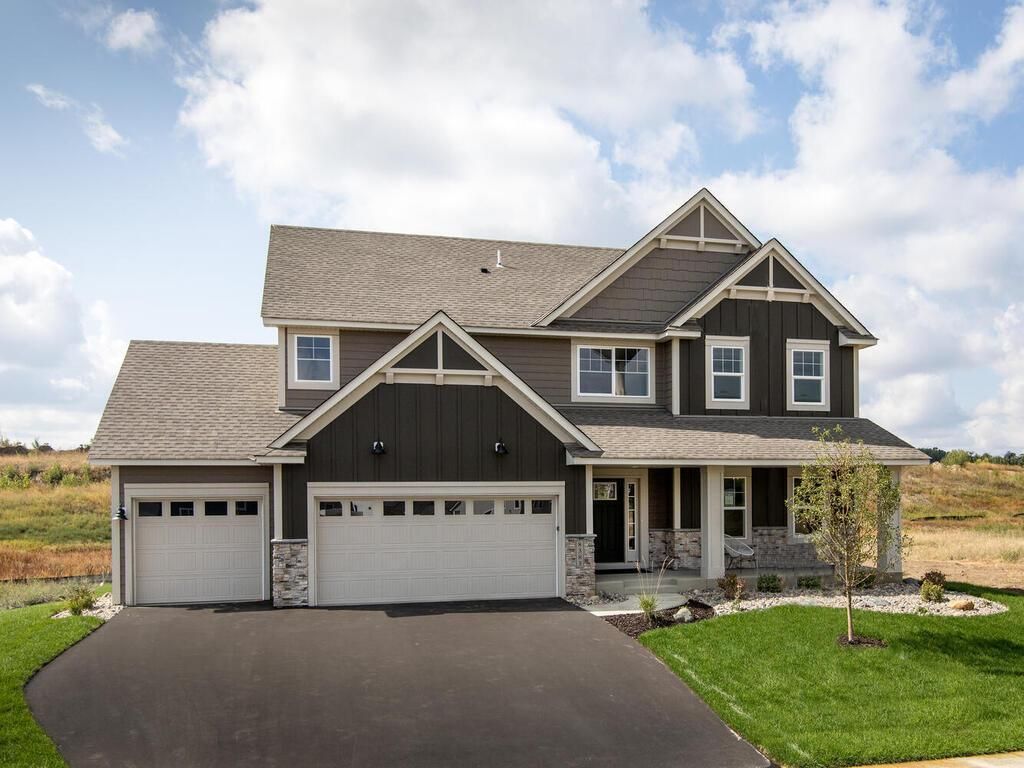 17925 Hidden Creek Trail, Lakeville, MN 55044