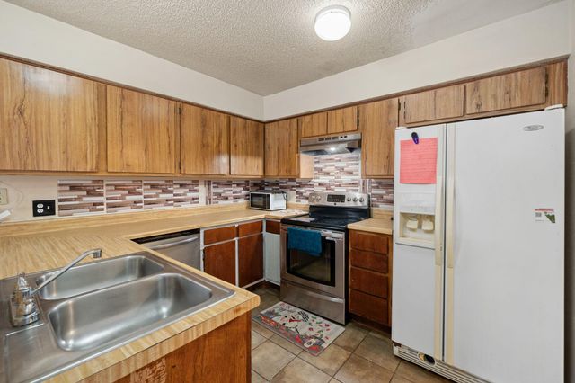 6261 Ludington Drive 1-804, Houston, TX 77035