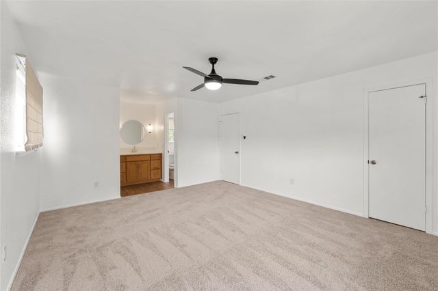 7602 Banpass LN, Austin, TX 78736