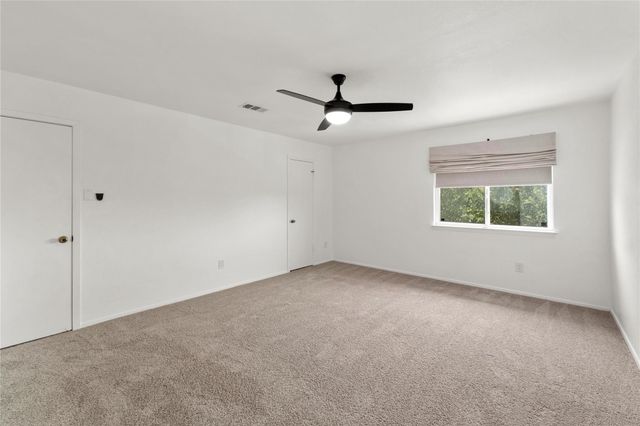 7602 Banpass LN, Austin, TX 78736