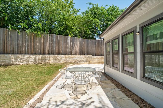 7602 Banpass LN, Austin, TX 78736