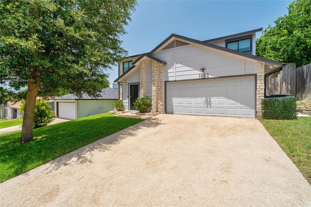 7602 Banpass LN, Austin, TX 78736