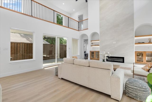 1507 Dennison Street, Dallas, TX 75212