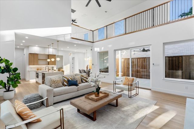 1507 Dennison Street, Dallas, TX 75212