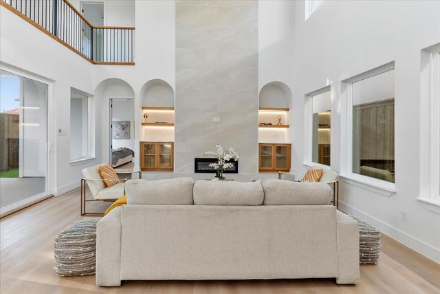 1507 Dennison Street, Dallas, TX 75212