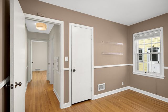 3635 Glenhurst Avenue, Saint Louis Park, MN 55416