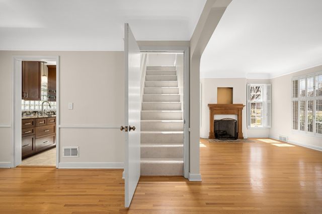 3635 Glenhurst Avenue, Saint Louis Park, MN 55416