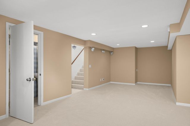 3635 Glenhurst Avenue, Saint Louis Park, MN 55416