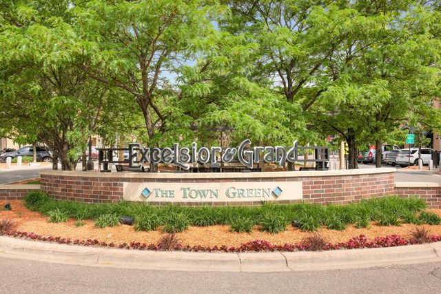 3635 Glenhurst Avenue, Saint Louis Park, MN 55416