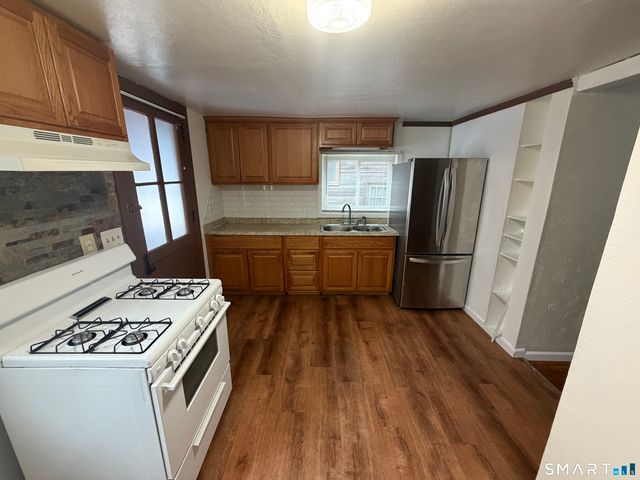 43 Bigelow Street, Manchester, CT 06040