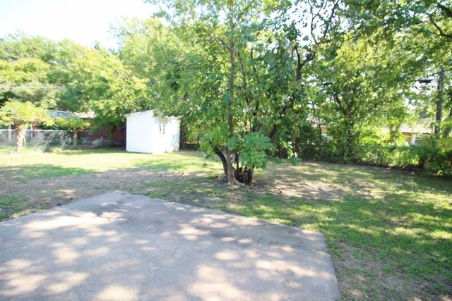 362 Linklea Drive, Duncanville, TX 75137