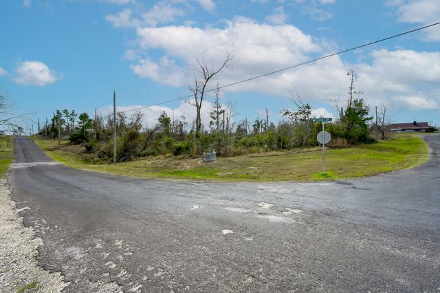 TBD W Oak Lee Drive, Onalaska, TX 77360