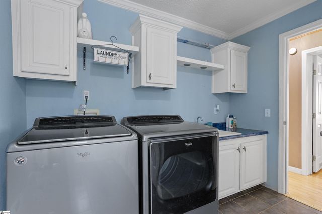 1320 Highway 182, Fair Play, SC 29643