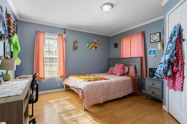 1320 Highway 182, Fair Play, SC 29643