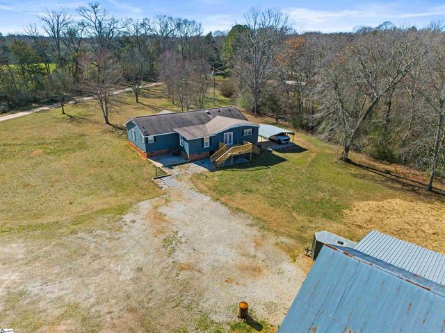1320 Highway 182, Fair Play, SC 29643