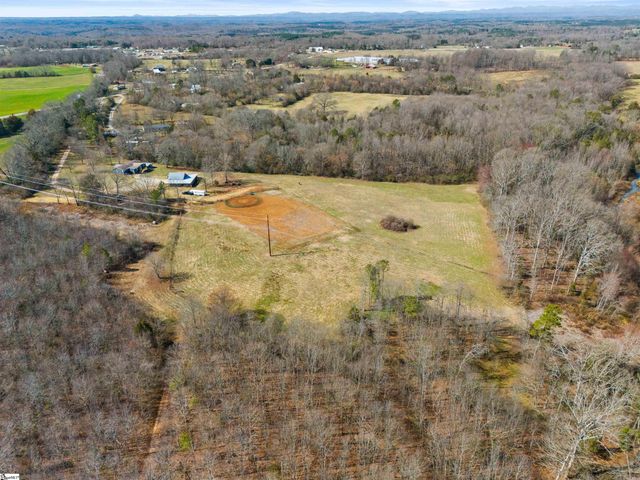 1320 Highway 182, Fair Play, SC 29643