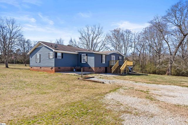 1320 Highway 182, Fair Play, SC 29643