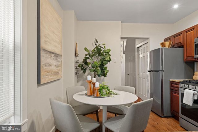 566 MARTIN ST, Philadelphia, PA 19128