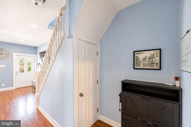 566 MARTIN ST, Philadelphia, PA 19128