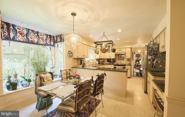 27 RAPHAEL RD, Hockessin, DE 19707