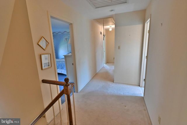 27 RAPHAEL RD, Hockessin, DE 19707