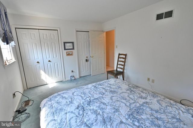 27 RAPHAEL RD, Hockessin, DE 19707