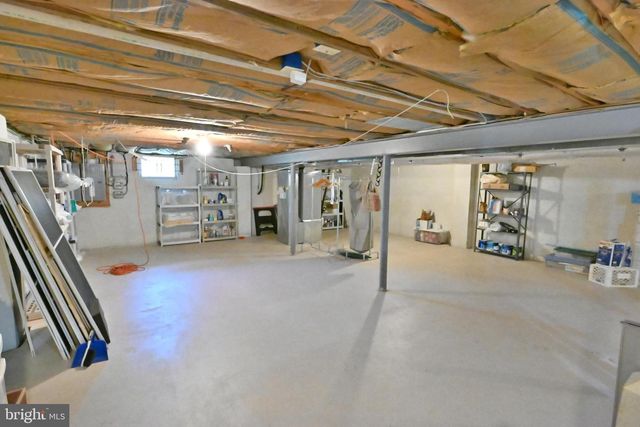 27 RAPHAEL RD, Hockessin, DE 19707