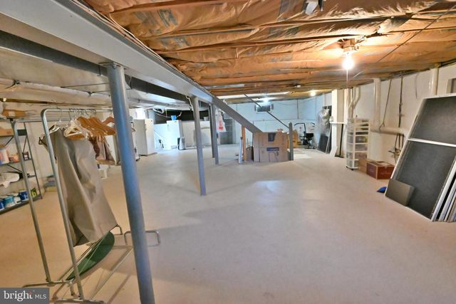 27 RAPHAEL RD, Hockessin, DE 19707