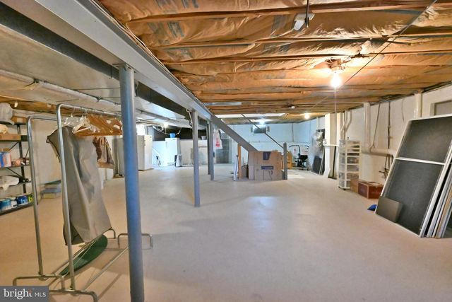 27 RAPHAEL RD, Hockessin, DE 19707