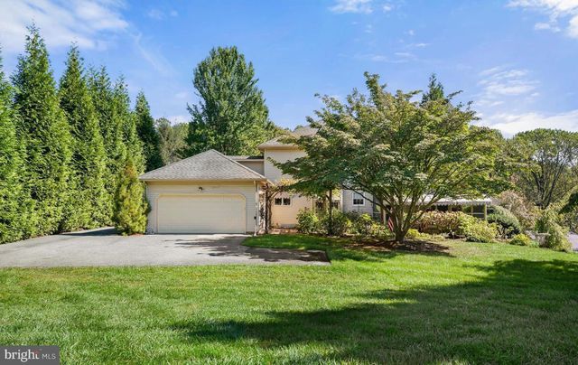 27 RAPHAEL RD, Hockessin, DE 19707