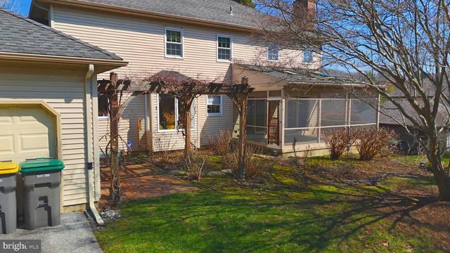 27 RAPHAEL RD, Hockessin, DE 19707