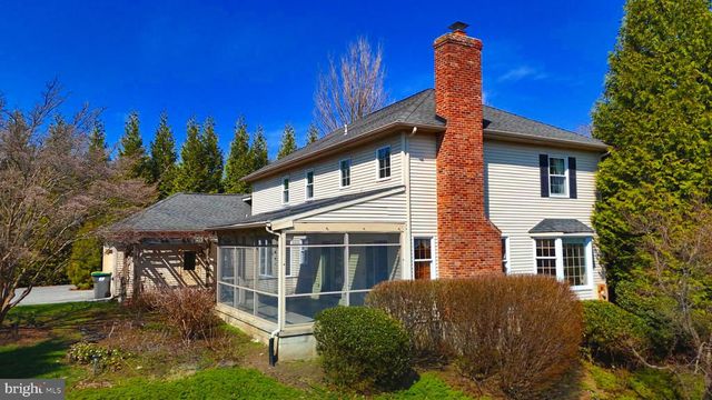 27 RAPHAEL RD, Hockessin, DE 19707