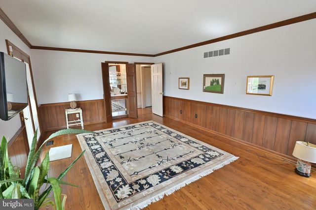 27 RAPHAEL RD, Hockessin, DE 19707