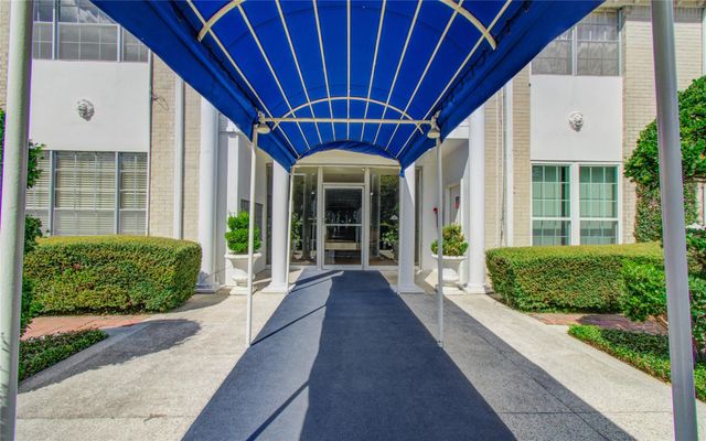 2700 Bellefontaine Street A31 32, Houston, TX 77025